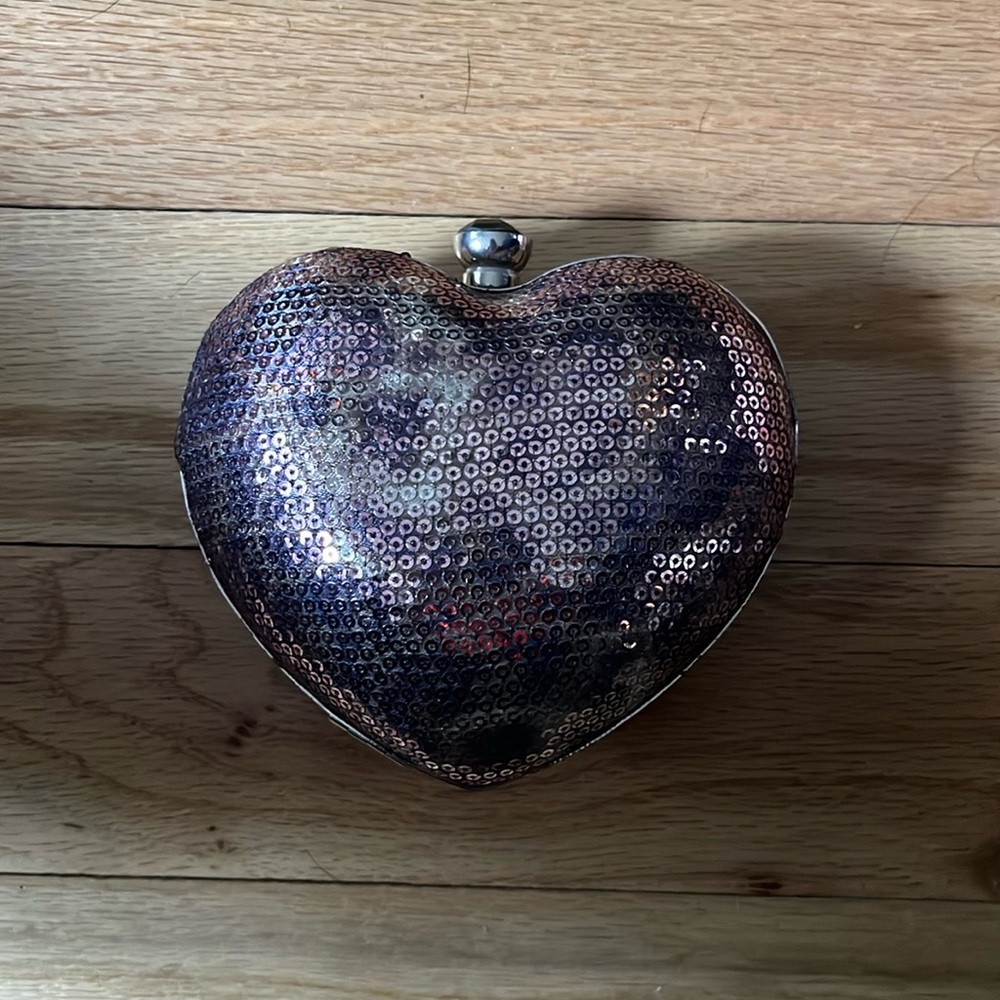 SOLDVintage/retro heart shaped multicolor sparkling evening clutch + chain strap